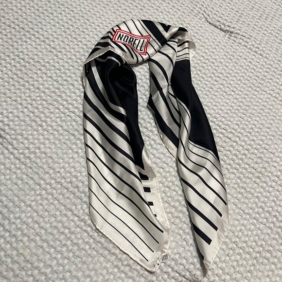 Iconic Norman Norell Black & White Signature Silk Scarf - Picture 2 of 3